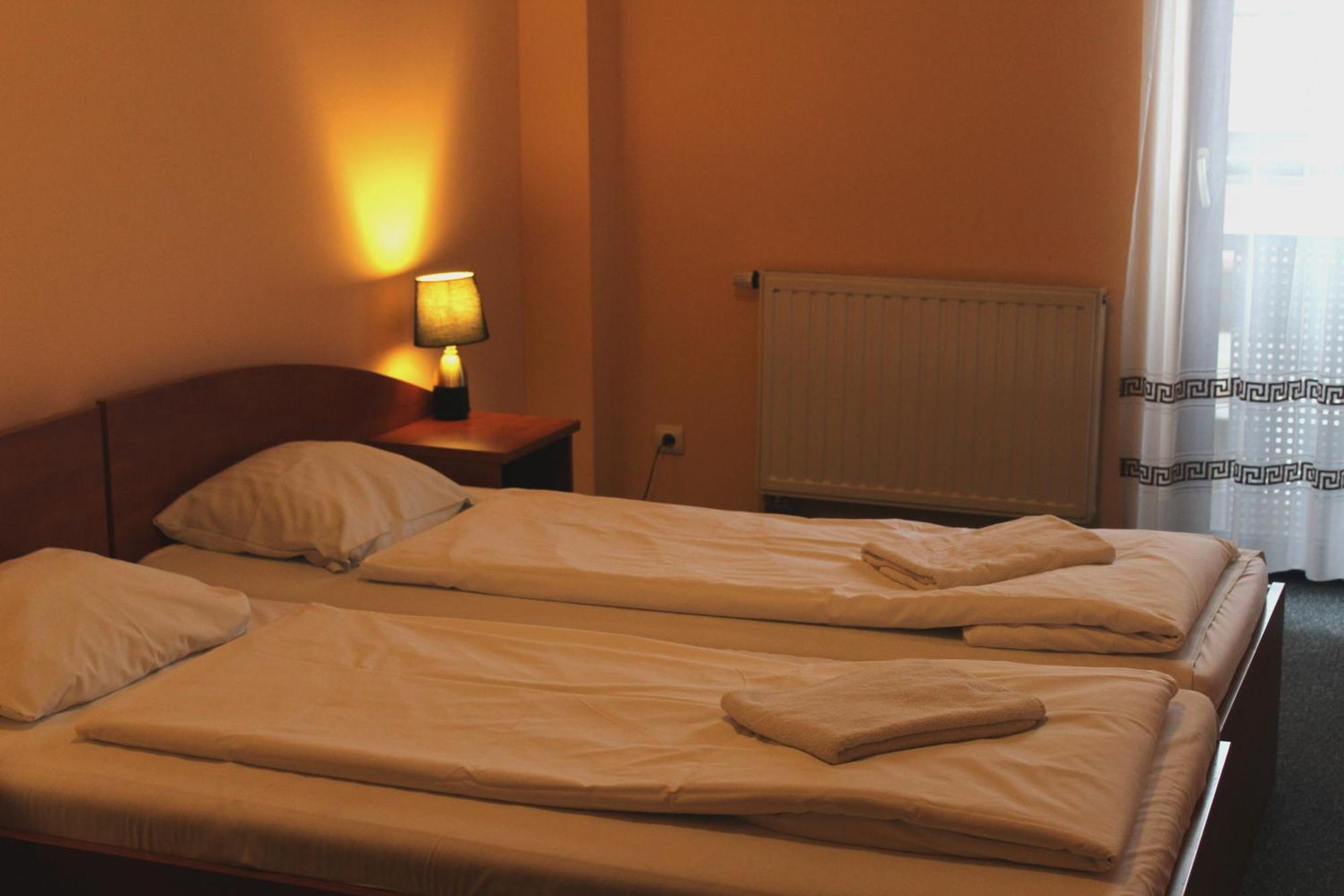 Hotel Kreator-Sport Krasków Eksteriør bilde