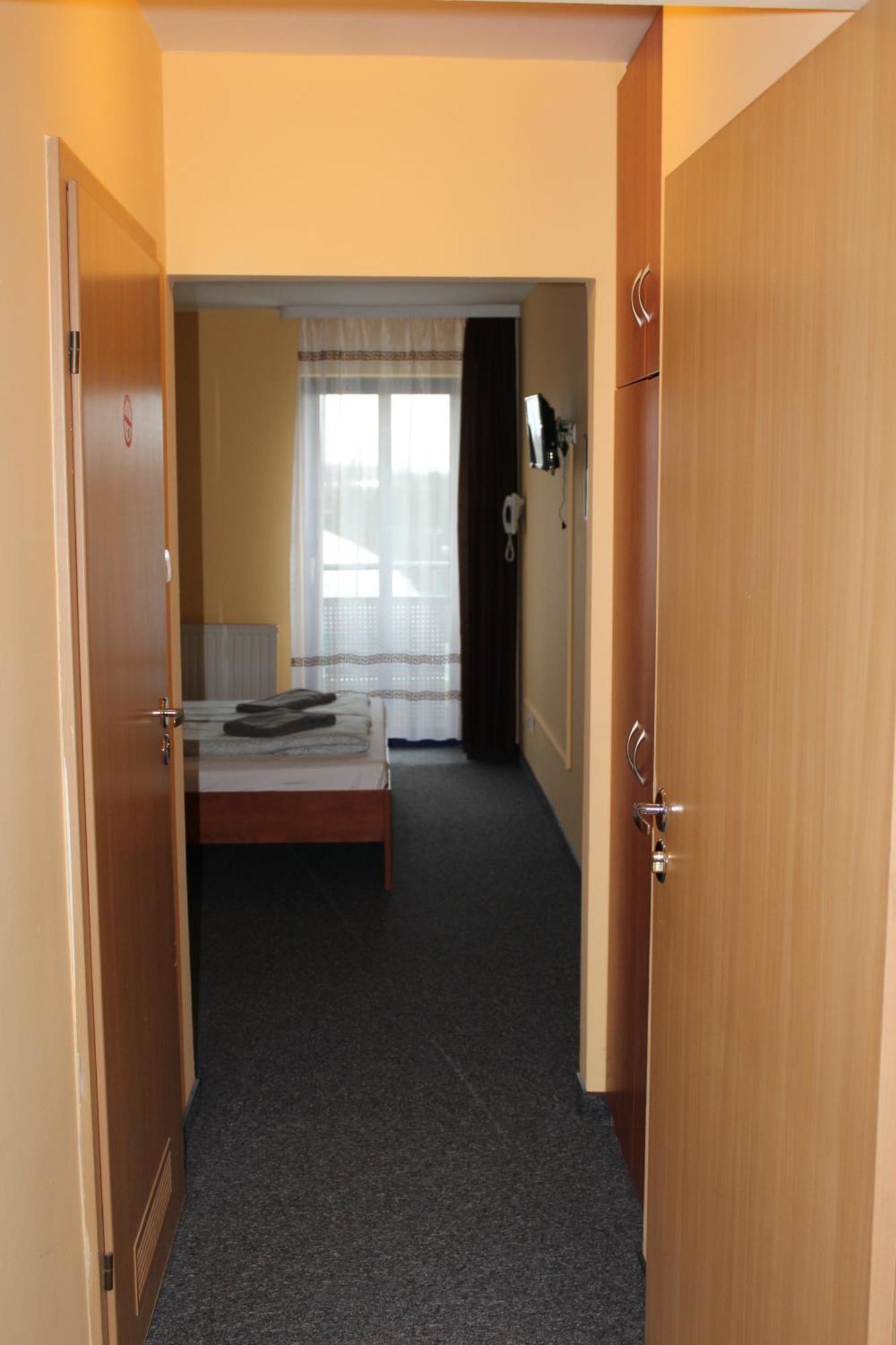 Hotel Kreator-Sport Krasków Eksteriør bilde