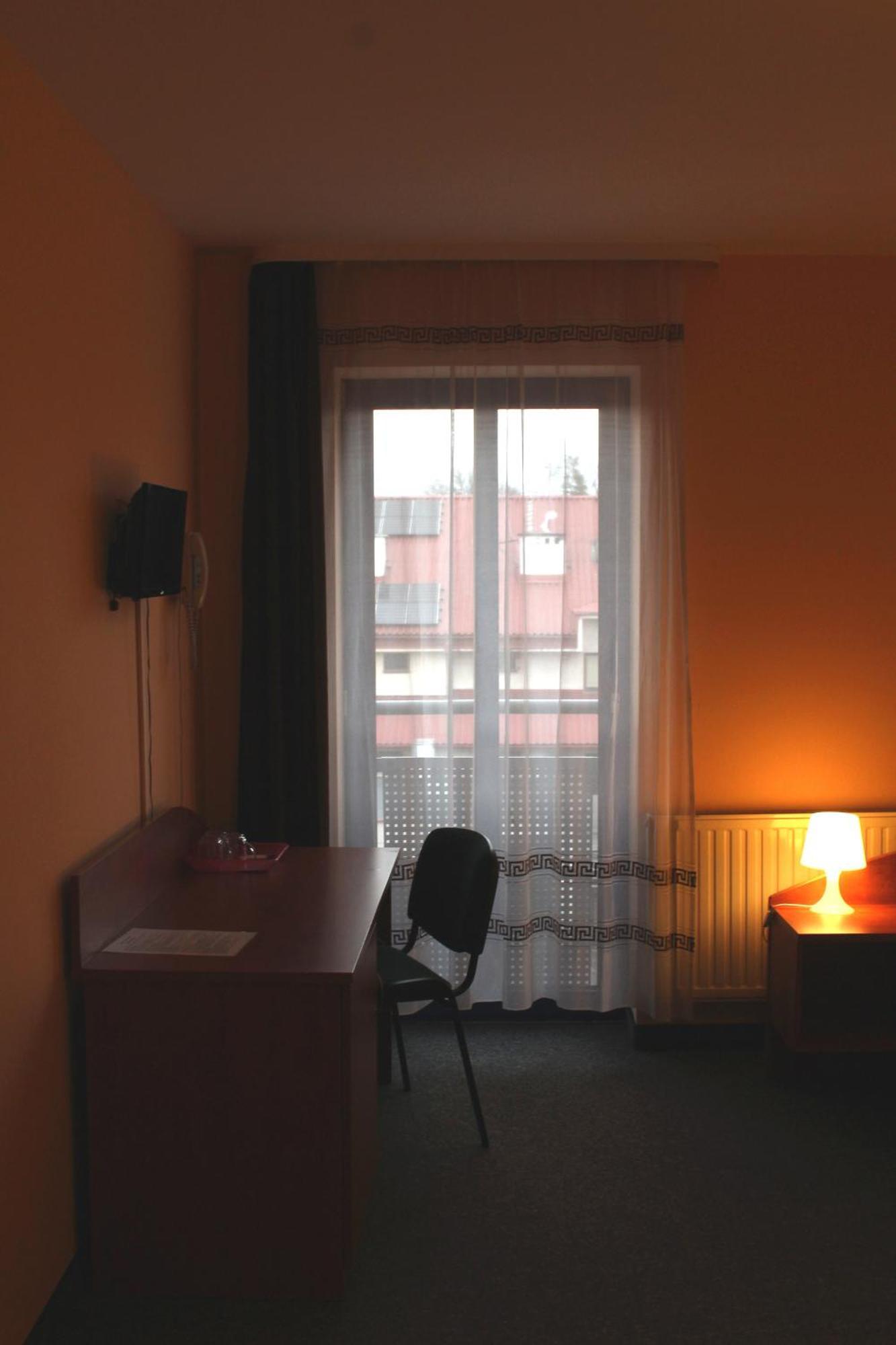 Hotel Kreator-Sport Krasków Eksteriør bilde